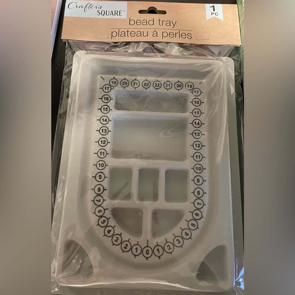 Bead Tray: Bracelets and Necklaces